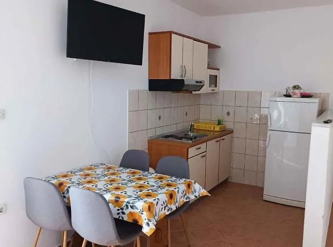 Sime 2 In - Insel Rab 17737 * Lopar